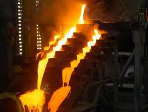 Nhiệt độ nóng chảy của sắt là bao nhiêu? Phân biệt giữa sắt và thép