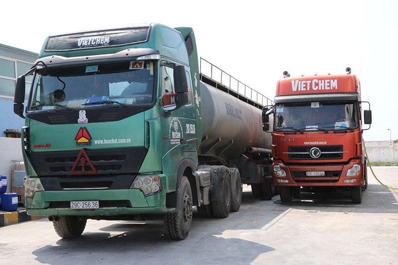 Các loại xe tải chuyên dụng vận chuyển hóa chất 