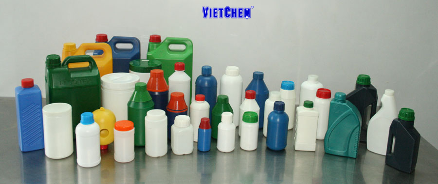 Hình ảnh một số lọ nhựa đựng hóa chất sử dụng trong phòng thí nghiệm, trong sản xuất