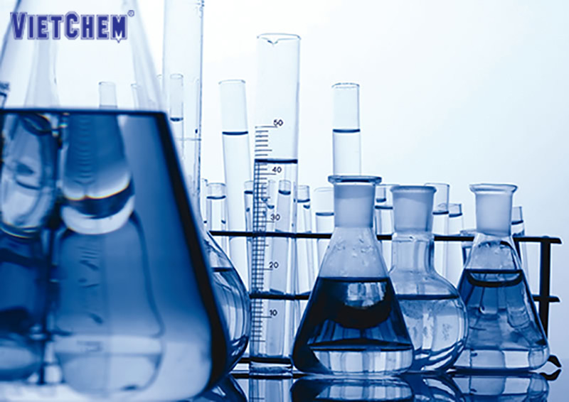 VIETCHEM cung cấp đa dạng các dụng cụ thủy tinh trong phòng thí nghiệm