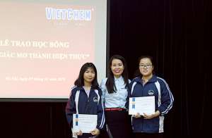 VietChem trao học bổng biến giấc mơ thành hiện thực năm 2019