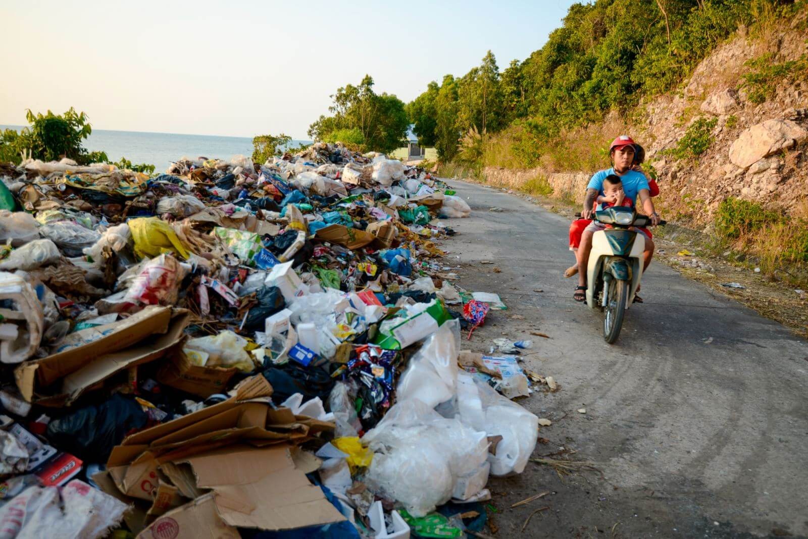 Tác hại của rác thải nhựa đối với con người và môi trường