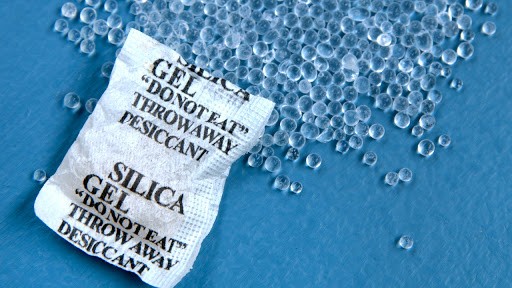 Silica có những tính chất đặc trưng nào