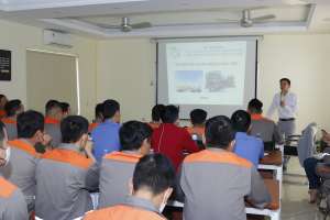 VietChem tổ chức tập huấn vận chuyển hàng hóa nguy hiểm tại nhà máy Tân Thành
