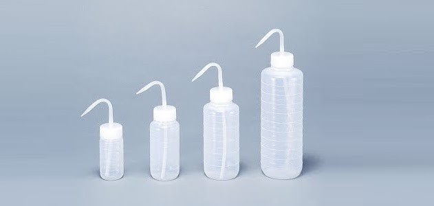 Bình tia nhựa là gì