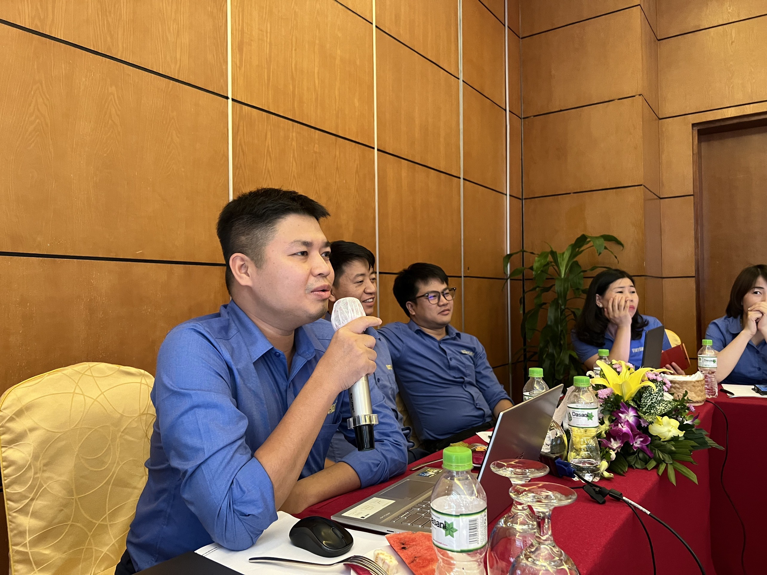 Ông Nguyễn Khắc Hưng - Trưởng phòng IT chia sẻ về công tác công nghệ thông tin và chuyển đổi số.